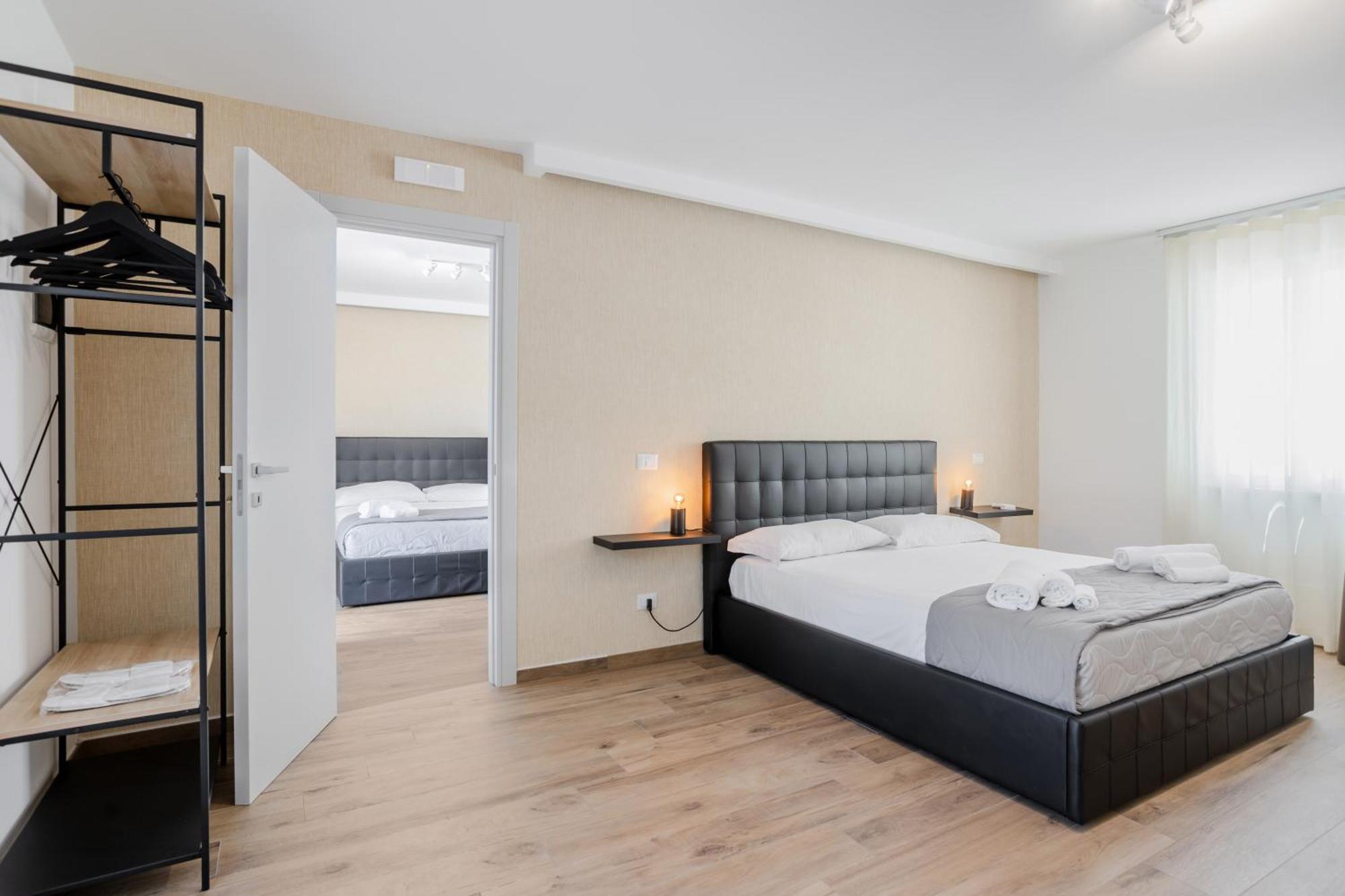 Pietramare Luxury Suites Bari Zewnętrze zdjęcie