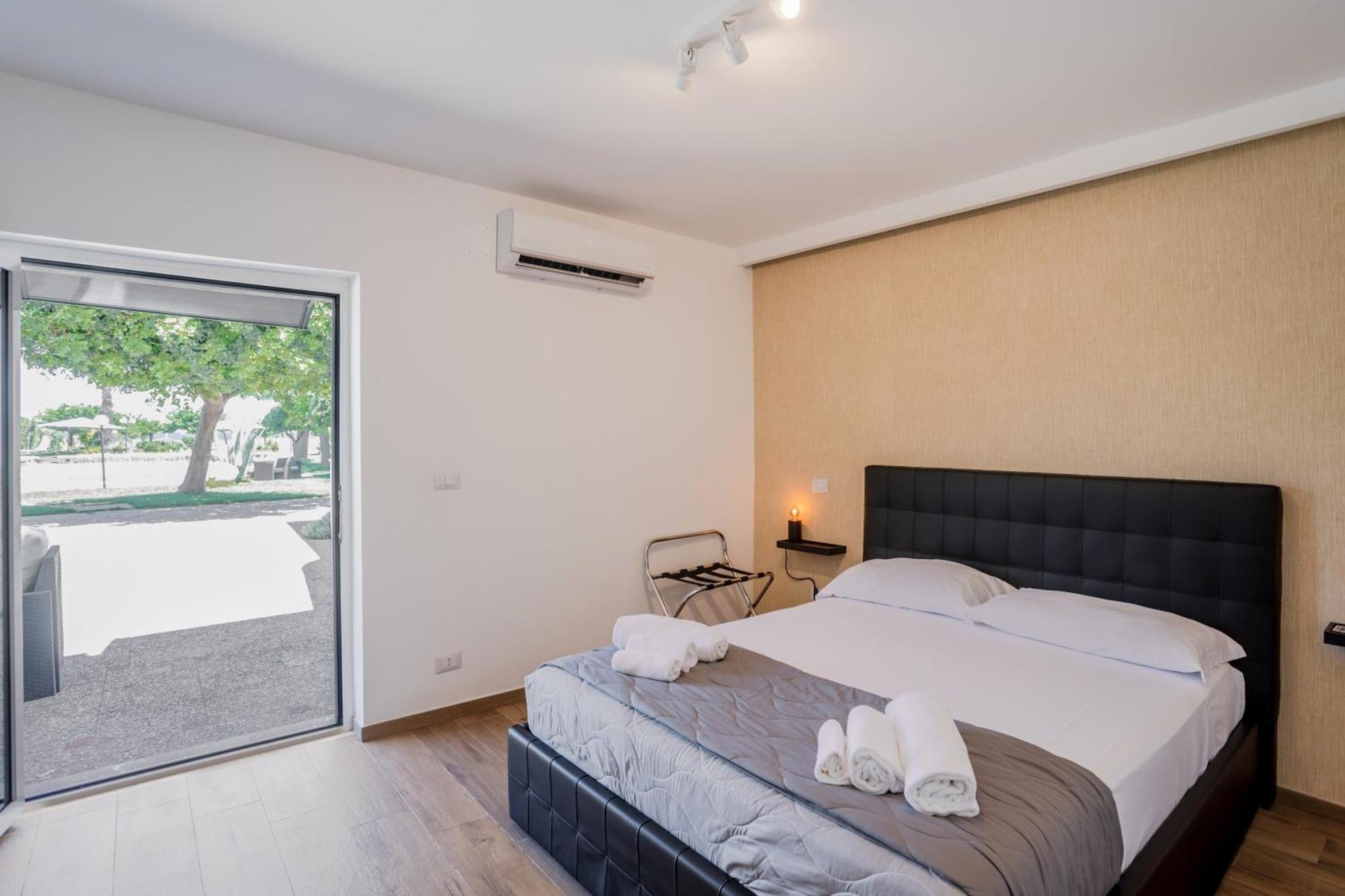 Pietramare Luxury Suites Bari Zewnętrze zdjęcie