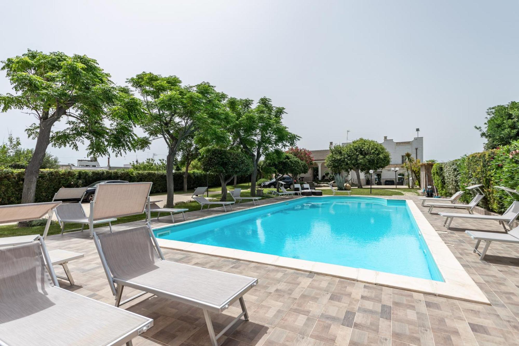 Pietramare Luxury Suites Bari Zewnętrze zdjęcie