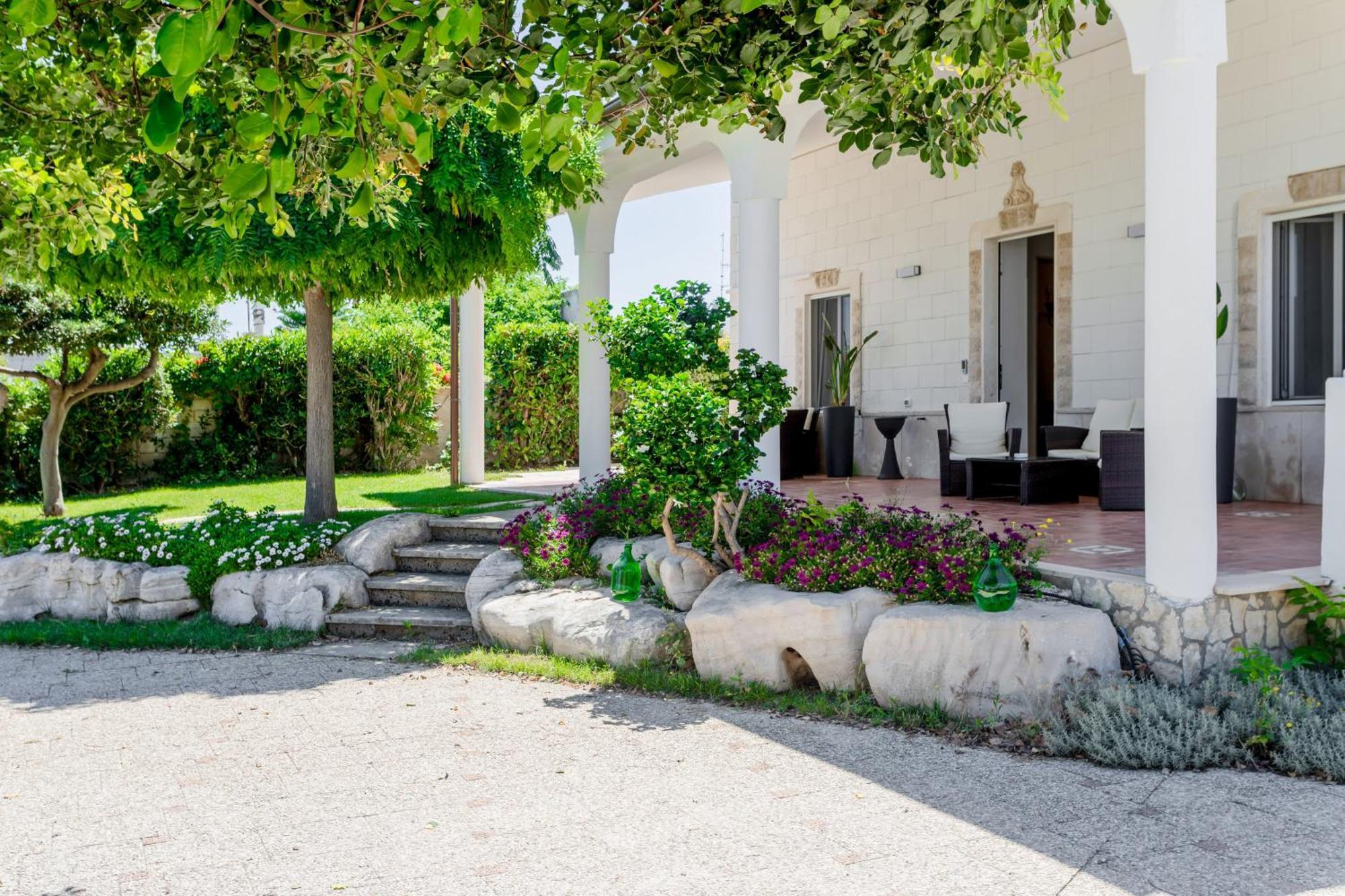 Pietramare Luxury Suites Bari Zewnętrze zdjęcie